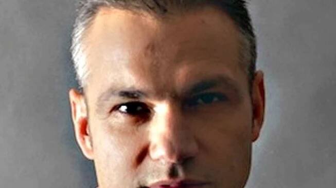 On-.line rozhovor s producentem Janisem Sidovským