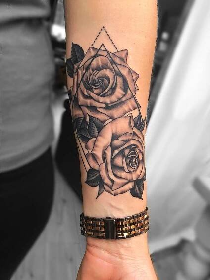 Roses forearm tattoo | Forearm tattoo women, Forearm tattoo, Tattoos