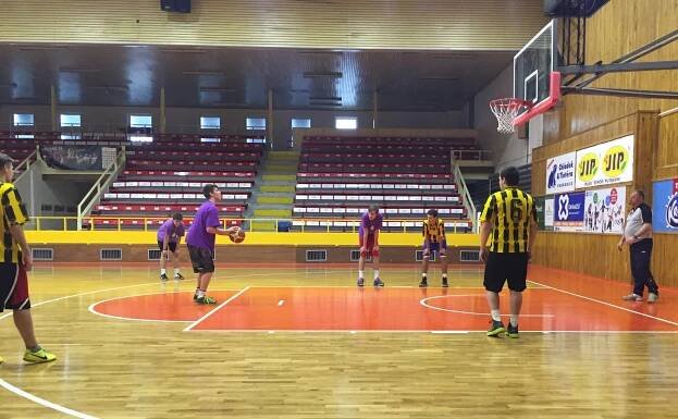Olympiáda středních škol v basketbalu | Gymnázium Pardubice, www.gypce.cz