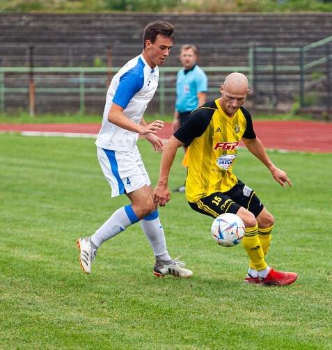 FOTO: Červená a minely. Přerov daroval Novým Sadům tři body