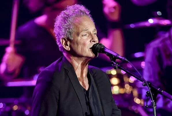 fleetwood mac Archives - SPIN