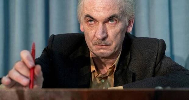 Paul Ritter v seriálu Černobyl