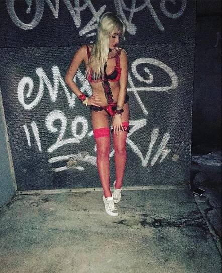 Foto k tématu Daisy Lee – stránka 329