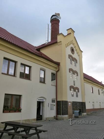 Dobruška – Rampušák, rodinný pivovar se sladovnou