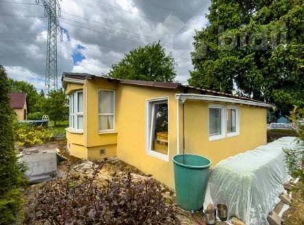 Prodej chaty 66 m², pozemek 421 m², Praha - Dolní Počernice
