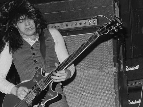 How to sound like AC/DC's Malcolm Young