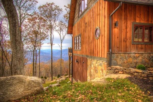 Eagles Nest is Your Perfect Thanksgiving Oasis