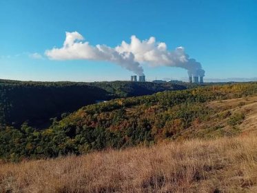 VIDEO: Step, jaderná elektrárna, podzim. To je jedinečná kombinace z Mohelna