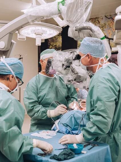 Českobudějovická neurochirurgie stoupá mezi evropskou elitu: spoluzakládá iniciativu EXPERVASC