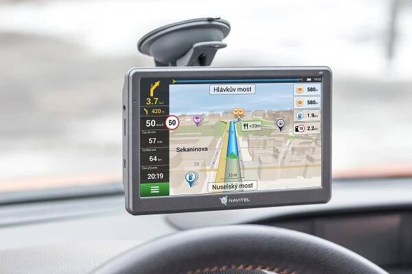 NAVITEL E707 MAGNETIC