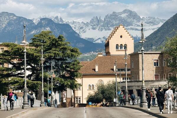 Bolzano inak: Poetické exkurzie v najvyšších nadmorských výškach - Falstaff
