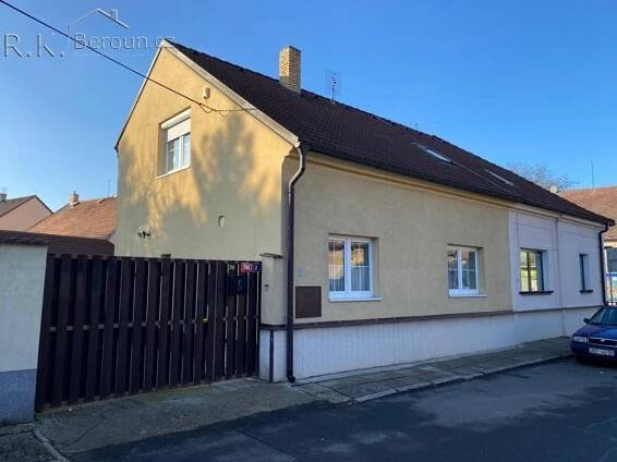 Prodej rodinného domu 5+1, garáž, ulice Nerudova, Rudná u Prahy - Rodinný dům | R.K. Beroun 