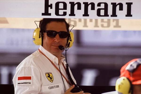 Jean Todt lors d'un Grand Prix auto