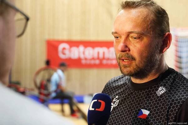 Hrdlička mladší se Staňkem vládli i doma a po extraligové výhře jsou blízko MS