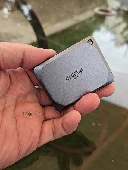 Crucial X9 Pro Review: A Surprisingly Fast, Spacious, and Compact Portable SSD 2