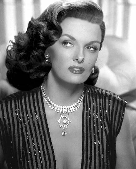 The Revolt of Mamie Stover - Z filmu - Jane Russell
