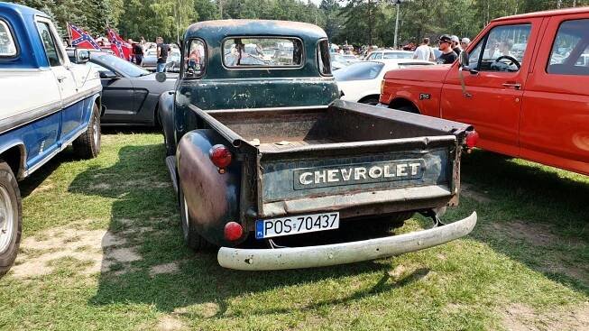 Hradecká V8, Hradec Králové - Fotky