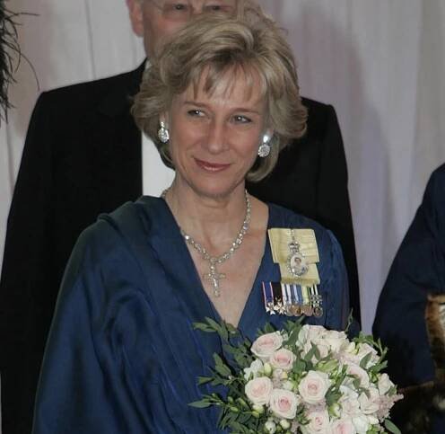Gloucester Diamond Earrings | The Royal Watcher