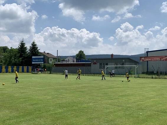 Při oslavách založení Sportovního Klubu v Horní Lhotě vítězily pouze domácí týmy