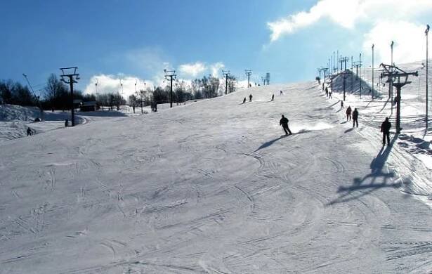 Ski areál Mladé Buky - informace a mapa