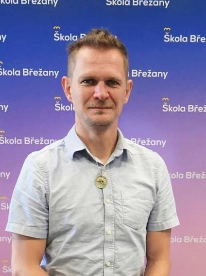 Škola Břežany | Jaroslav Kypta