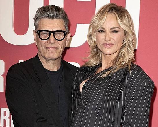 Marc Lavoine a Adriana Sklenaříková (Paříž, září 2024)