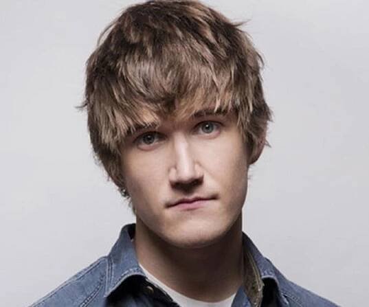 Bo Burnham Biography - Facts, Childhood, Family & Achievements of Comedian, Singer-songwriter