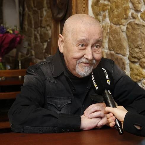 Herec byl při rozhovoru velmi milý a vstřícný.