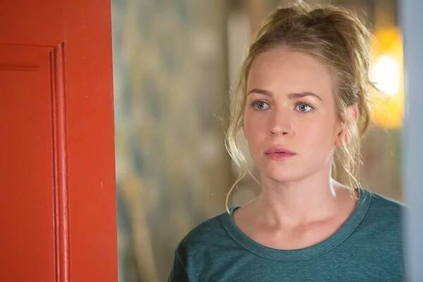 Deň matiek - Z filmu - Britt Robertson