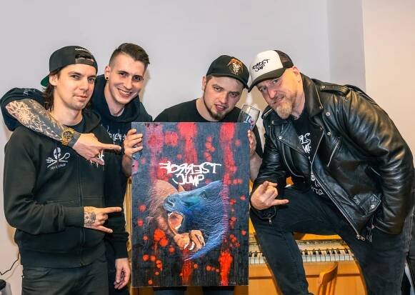FOTO: Moravští FORREST JUMP už mají své „Vrtochy“ pokřtěné | Spark Rock Magazine