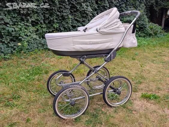 Krasný kvalitní retro kočárek Roan Marita Prestige