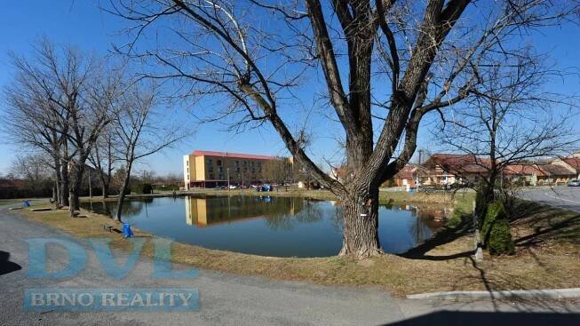 Rodinný dům s více byty - Újezd u Brna. Pozemek 600 m2. | DVL Reality
