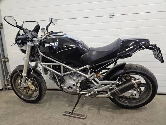 Ducati Monster 1000 i.e.
