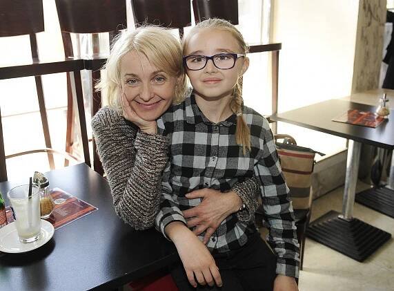 Dcera Veroniky Žilkové Kordula poprvé ve filmu: Hrát nechce, potřebovala vydělat peníze
