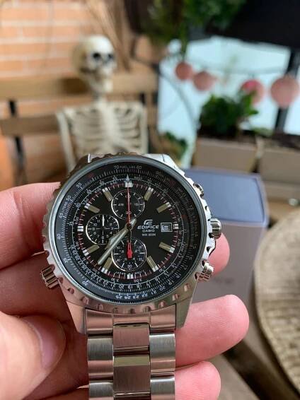 Casio Edifice EF-527D-1AVEF en nuestra mano