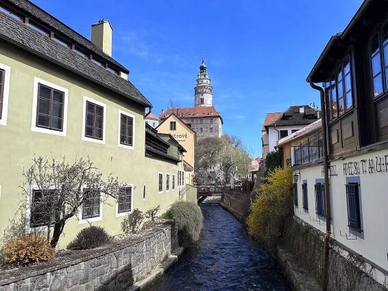 Český Krumlov slaví Velikonoce. Program je bohatý, na náměstí už začaly trhy