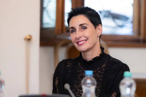 Setkání žen z odpovědných firem s předsedkyní Poslanecké sněmovny Markétou Pekarovou Adamovou | Byznys pro společnost