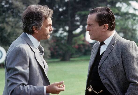 Daniel Massey, Jeremy Brett - Z deníku Sherlocka Holmese - Záhada na Thorském mostě - Z filmu