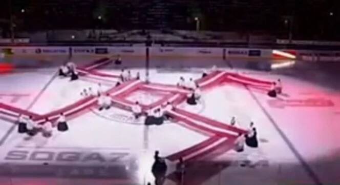 Dinamo Riga zaplatí milion rublů za "hákový kříž" z vlajek