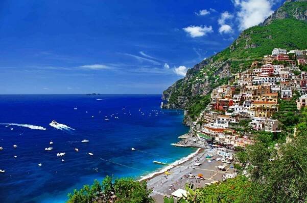 Amalfi Coast excursion from ports by Sorrento Private Driver