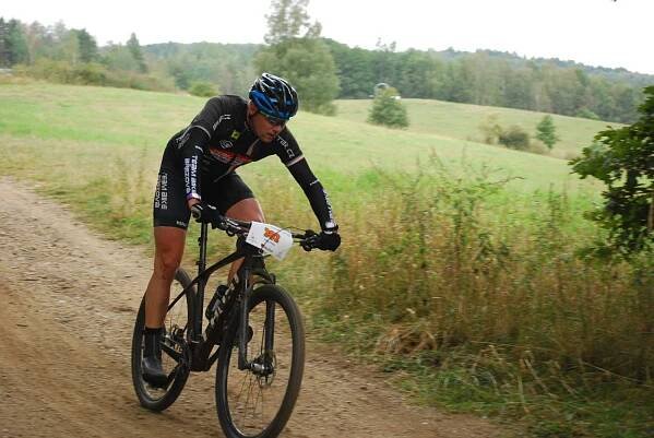 Sokolovská-24-MTB 2019: vítězí Jirka Vlček a na kilometry Svoboda & Kodl