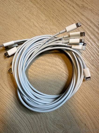 P> Apple nabíjecí kabel Lightning to USB-C 1m (4 ks)