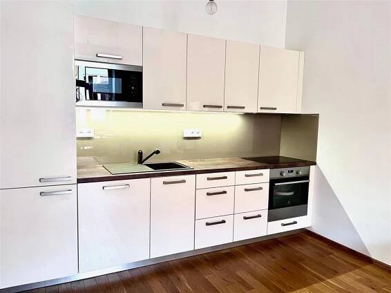 Nový 3+kk (74 m2) u Stromovky, Letná- Praha 7 Bubeneč, ul. U Studánky- pronájem