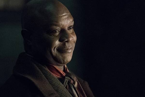 Robert Wisdom - Psychiatr - Silver Smile - Z filmu