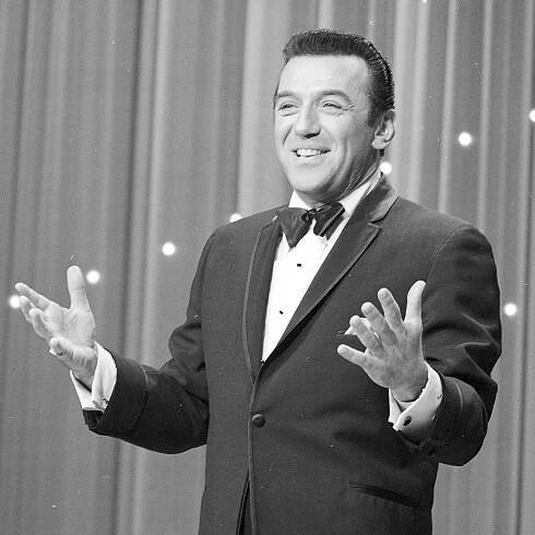 Norm Crosby, Comedian Who Had a (Wrong) Way With Words, Dies at 93