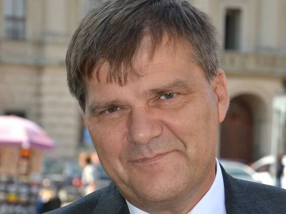 Rudolf Jindrák bude zmocněncem pro konzultace s Ruskem, schválila vláda