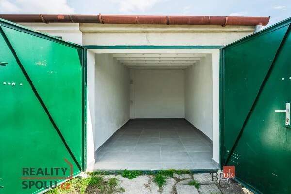 Prodej garáže ve Vyškově, 18 m² - REALCITY.cz 