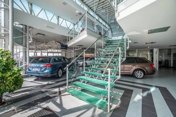 AUTOCENTRUM DAN a SYN foto 5