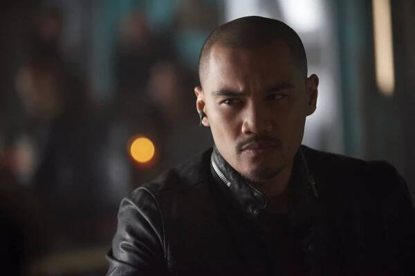 Dark Matter - Wish I'd Spaced You When I Had the Chance - Z filmu - Alex Mallari Jr.