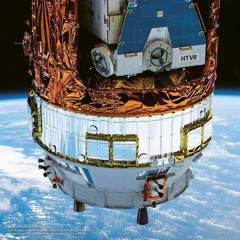 Poznámkový kalendář NASA 2024, 30 × 30 cm | PRESCO.CZ